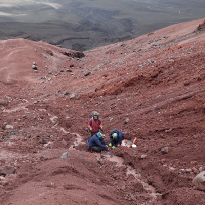 The high-turbidity, low-discharge glacier-fed streams of Cotopaxi volcano, Ecuador (Martina Schön)